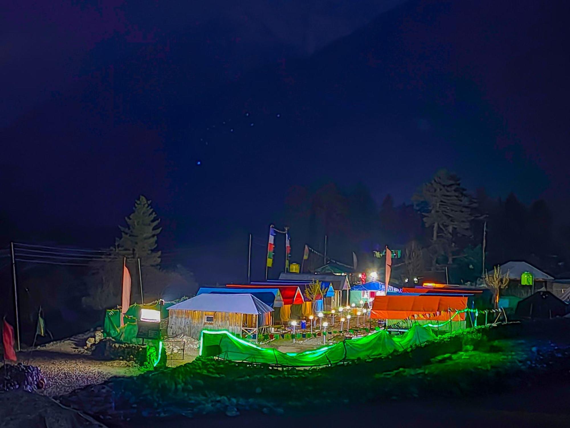 Luxury tent Baspa Valley Adventure Camp *